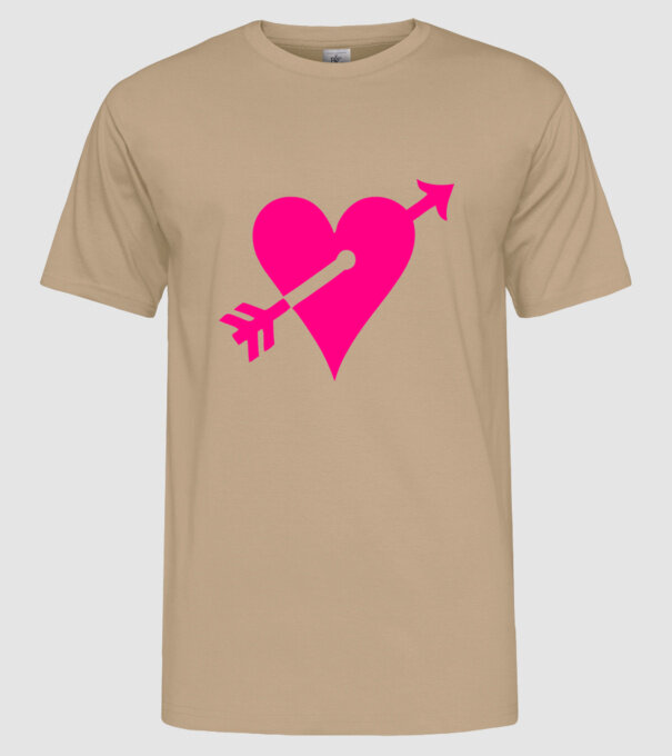 inimă model nisipiu pe tricou