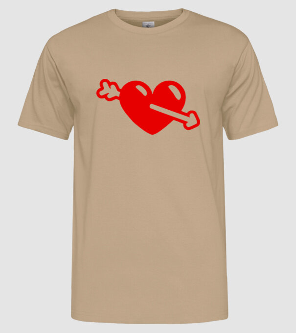 inimă cu săgeată model nisipiu pe tricou