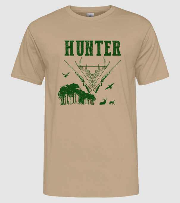 Vânător model nisipiu pe tricou