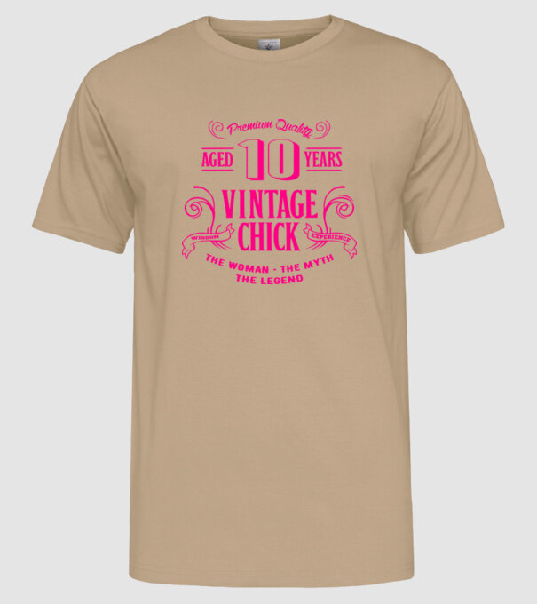 Vintage Chick - 10 model nisipiu pe tricou