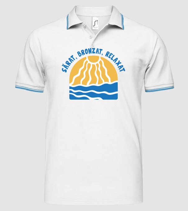 Sărat, bronzat, relaxat model alb pe tricou