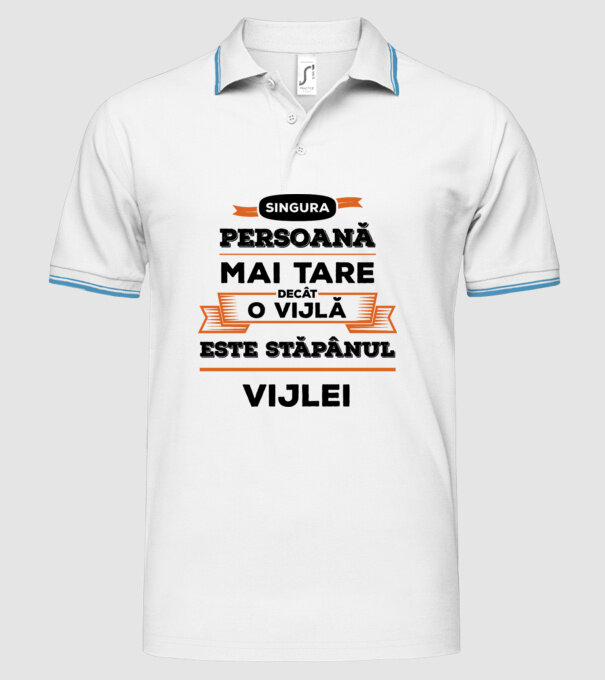 singura persoană mai tare decât o vijlă este stăpânul vijlei model alb pe tricou