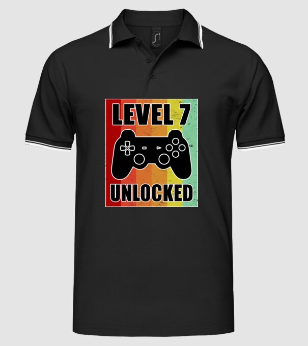 level 7 unlocked retro gamer model negru pe tricou