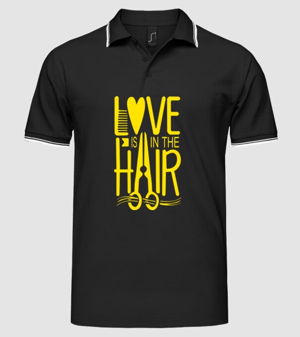 Love is in the hair model negru pe tricou