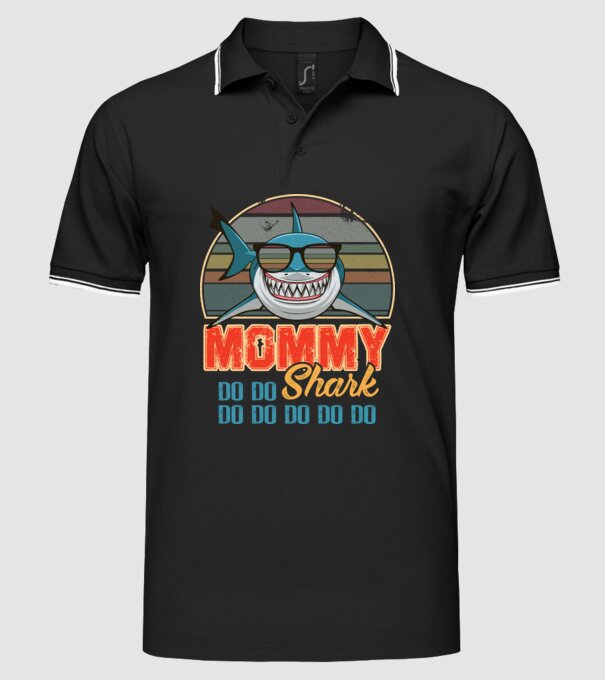 Mommy Shark model negru pe tricou