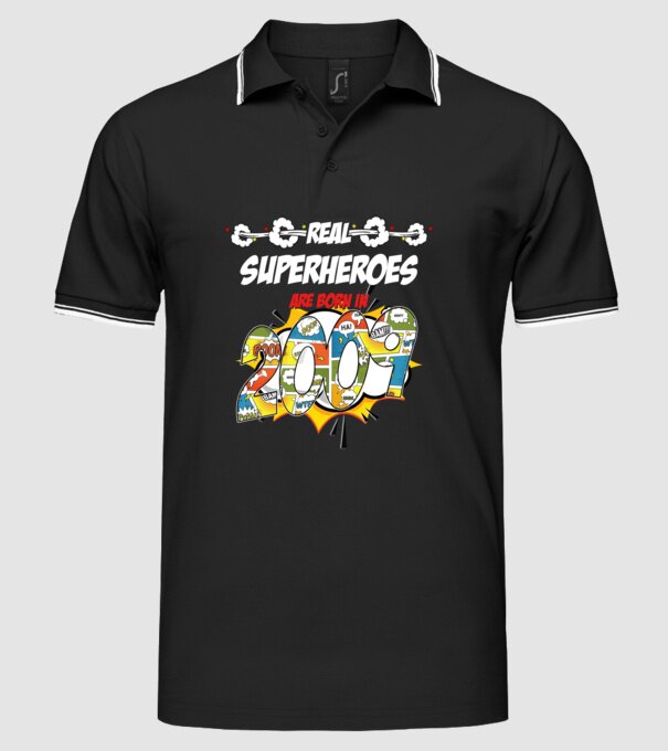 real superheroes are born in 2009 model negru pe tricou