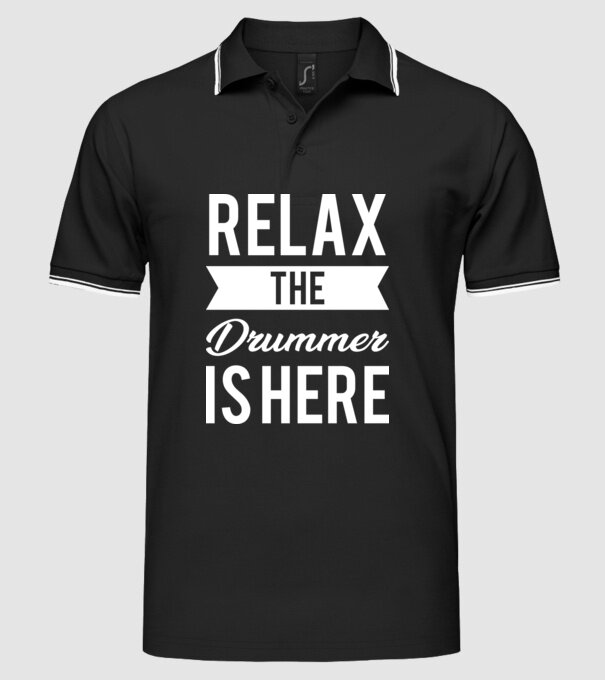 Relax The Drummer is Here model negru pe tricou