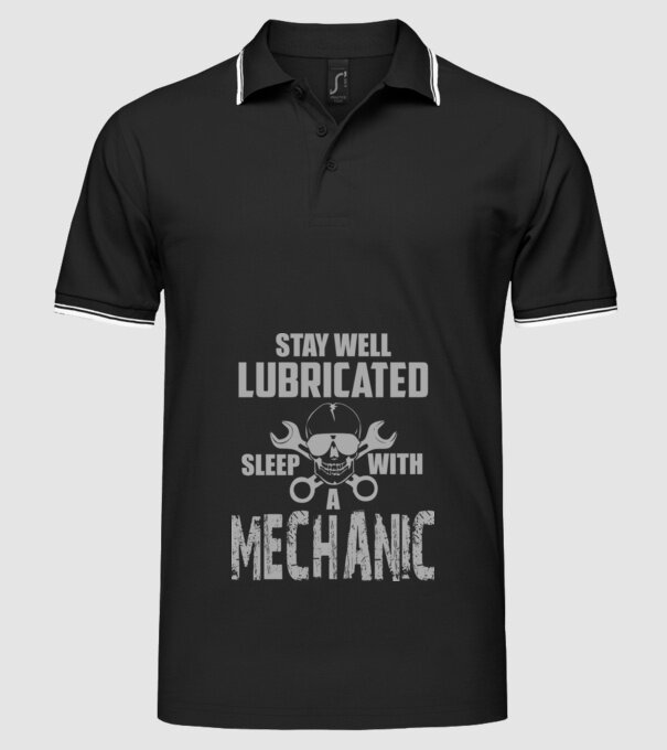 Stay well lubricated model negru pe tricou