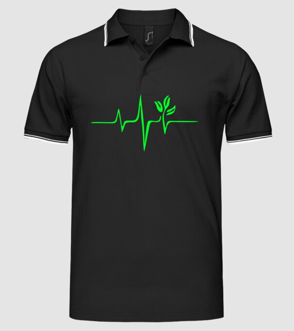 vegan heartbeat model negru pe tricou