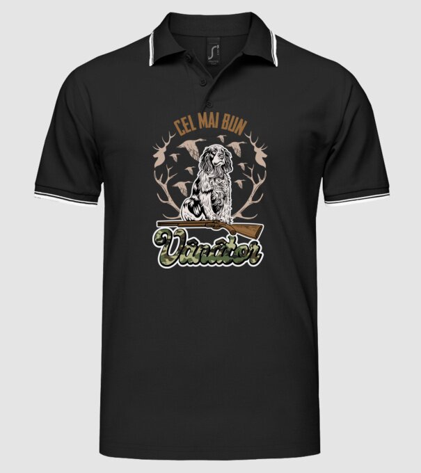 Cel mai bun vânător model negru pe tricou