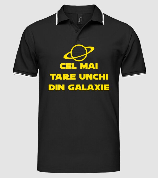 Cel mai tare unchi din galaxie model negru pe tricou