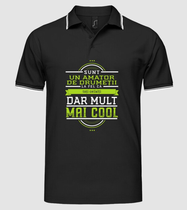 sunt un amator de drumeții, la fel ca toți ceilalți, dar mult mai cool model negru pe tricou