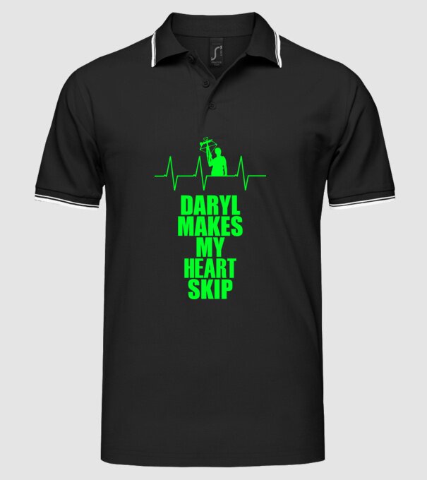 Daryl makes my heart skip model negru pe tricou