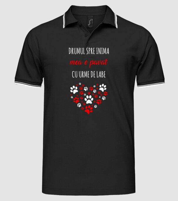 Drumul spre inima mea e pavat cu urme de labe model negru pe tricou