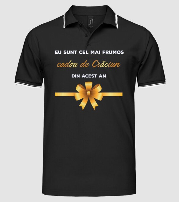 Eu sunt cel mai frumos cadou de Crăciun din acest an model negru pe tricou