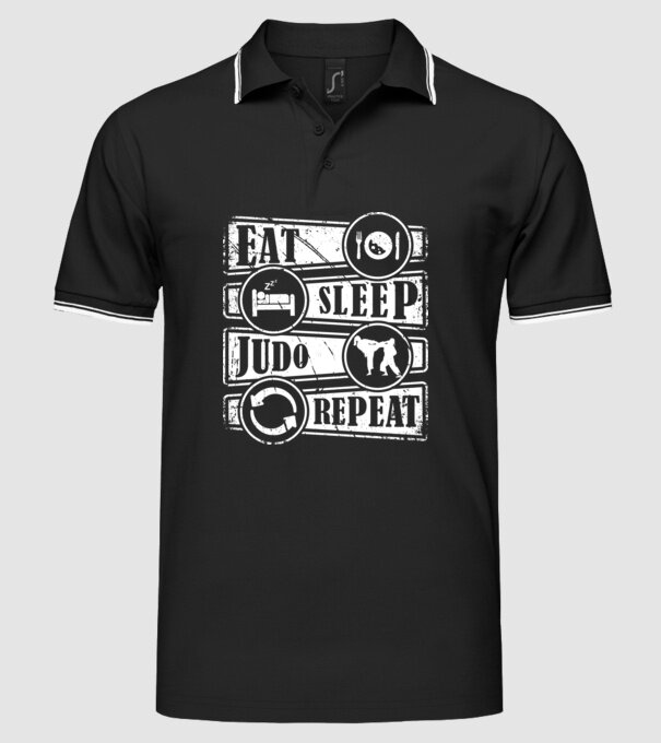 Judo model negru pe tricou
