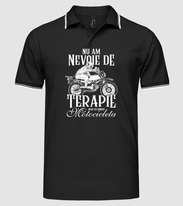 nu am nevoie de terapie, doar să conduc motocicleta model negru pe tricou