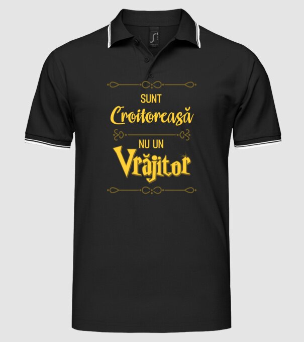 Sunt croitoreasă, nu o vrăjitoare model negru pe tricou