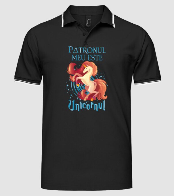 Patronul meu este UNICORNUL model negru pe tricou