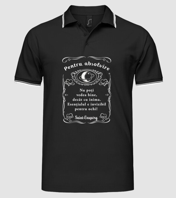 pentru absolvire model negru pe tricou