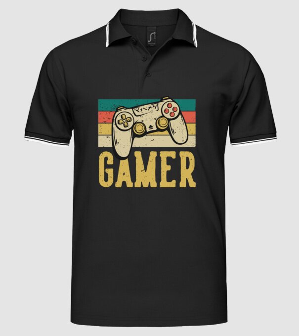 Retro gamer model negru pe tricou