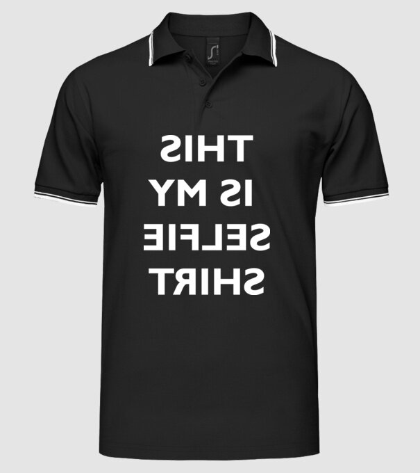 Selfie shirt model negru pe tricou