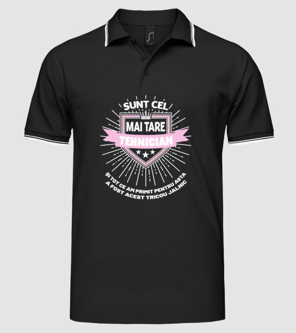 Sunt cel mai tare tehnician de unghii și tot ce am primit pentru asta a fost acest tricou jalnic model negru pe tricou