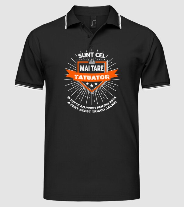 sunt cel mai tare tatuator și tot ce am primit pentru asta a fost acest tricou jalnic model negru pe tricou
