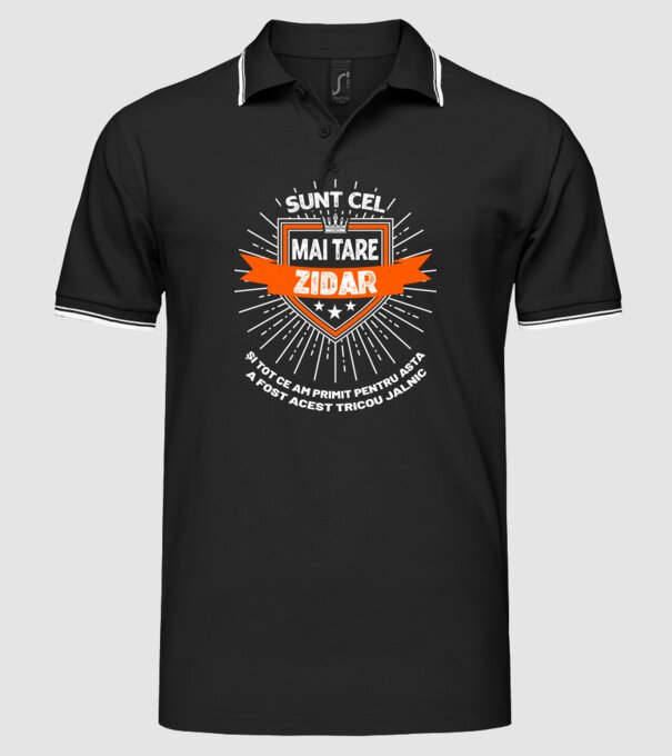 Sunt cel mai tare zidar și tot ce am primit pentru asta a fost acest tricou jalnic model negru pe tricou