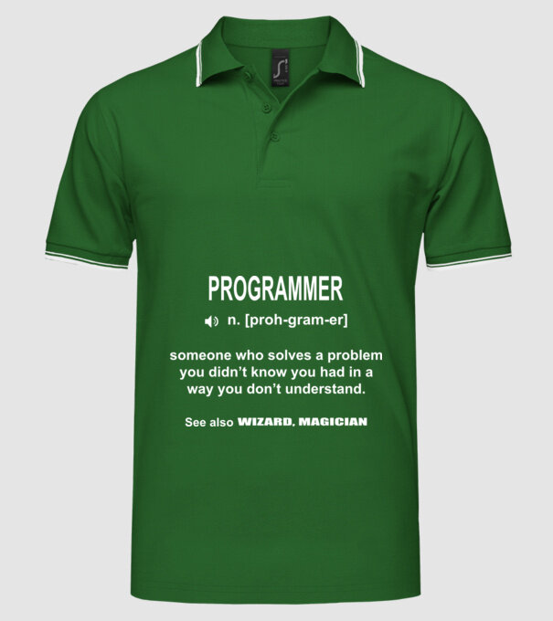 Programmer model verde pe tricou