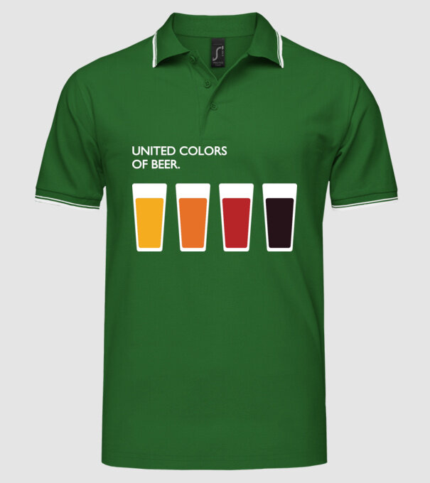 United Colors model verde pe tricou