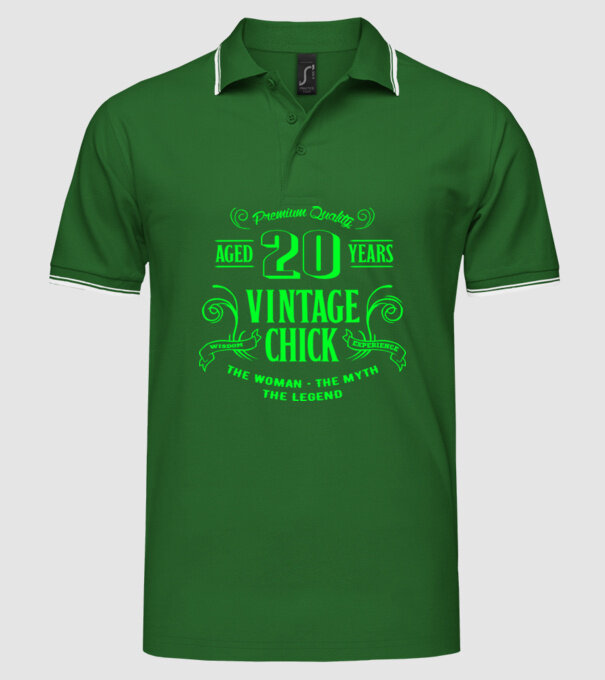 Vintage chick - 20 model verde pe tricou