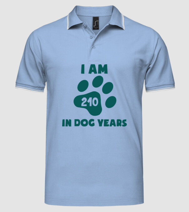 Dog Year - 210 model albastru deschis pe tricou