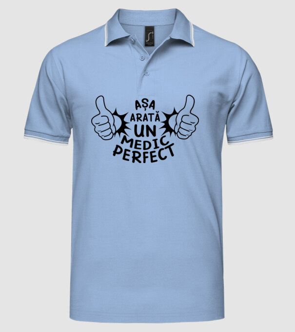 Așa arată un MEDIC perfect model albastru deschis pe tricou