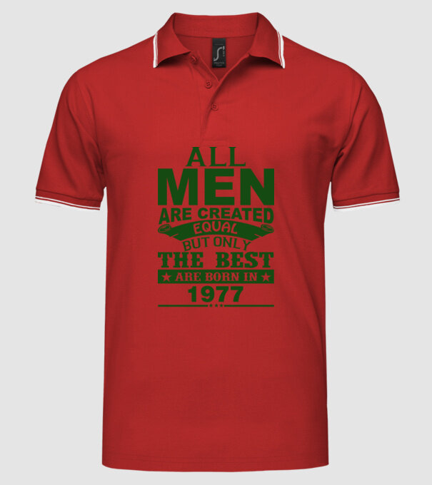 All men are created - 1977 model roșu pe tricou
