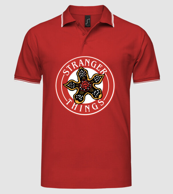 stranger things logo bucks model roșu pe tricou