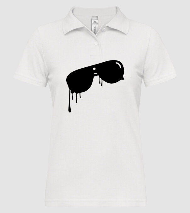Ne topim model alb pe tricou