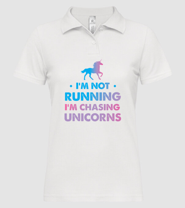 Unicorn Alergare model alb pe tricou