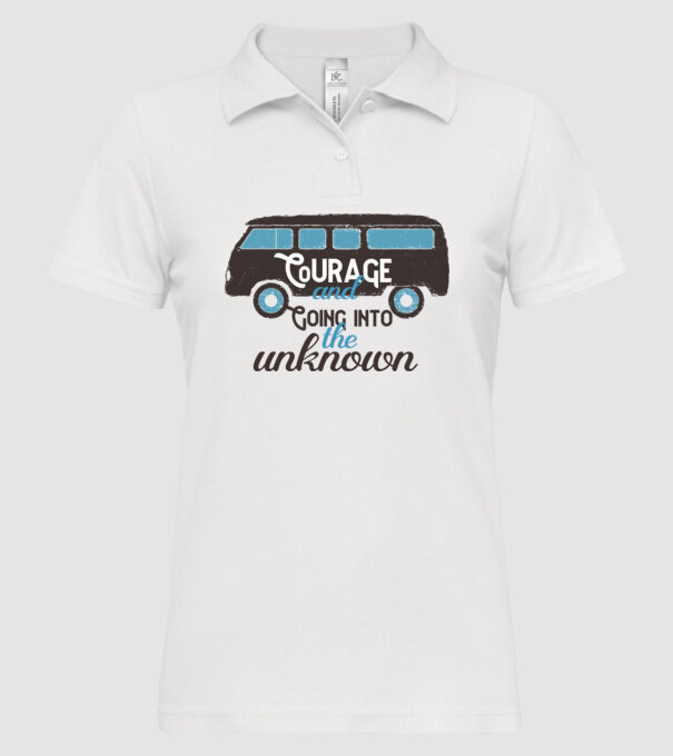 Autobuze model alb pe tricou