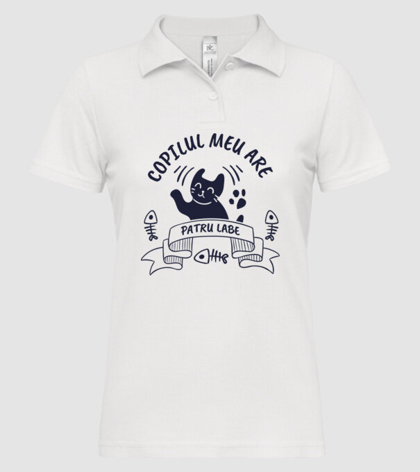 Copilul meu are patru labe model alb pe tricou