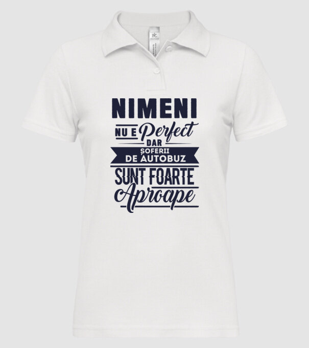 Nimeni nu e perfect, dar șoferii de autobuz sunt foarte aproape model alb pe tricou