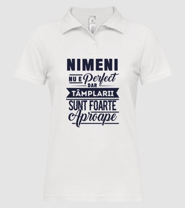 Nimeni nu e perfect, dar tâmplarii sunt foarte aproape model alb pe tricou