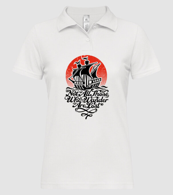 Vapoare model alb pe tricou