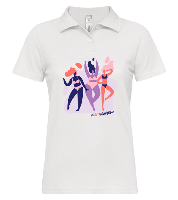  model  pe tricou