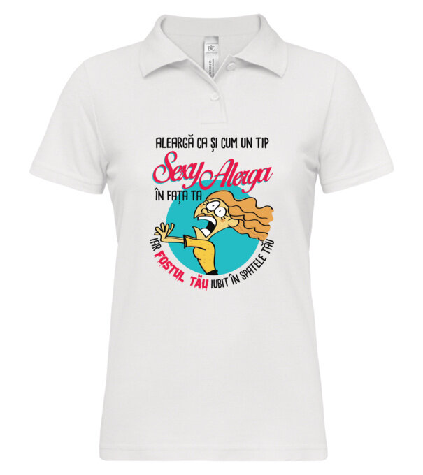  model  pe tricou