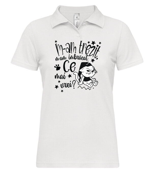  model  pe tricou
