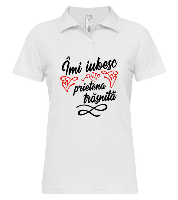  model  pe tricou