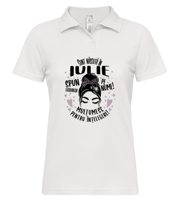  model  pe tricou