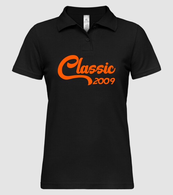 Classic 2009 model negru pe tricou