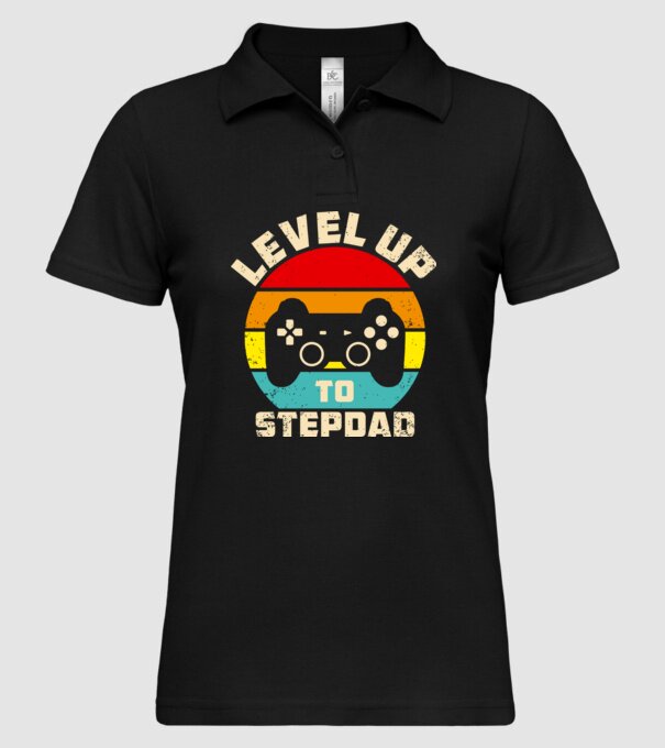 Level Up Stepdad model negru pe tricou